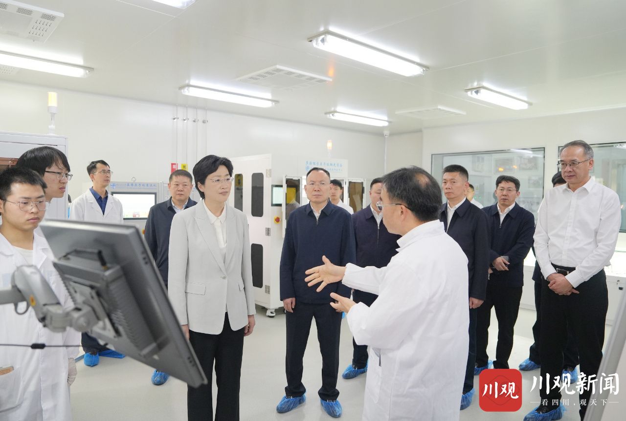 施小琳在四川大学、电子科技大学、西南交通大学调研对接工作：促进教育科技人才与产业联动融通，携手更好服务国家战略推动四川高质量发展
